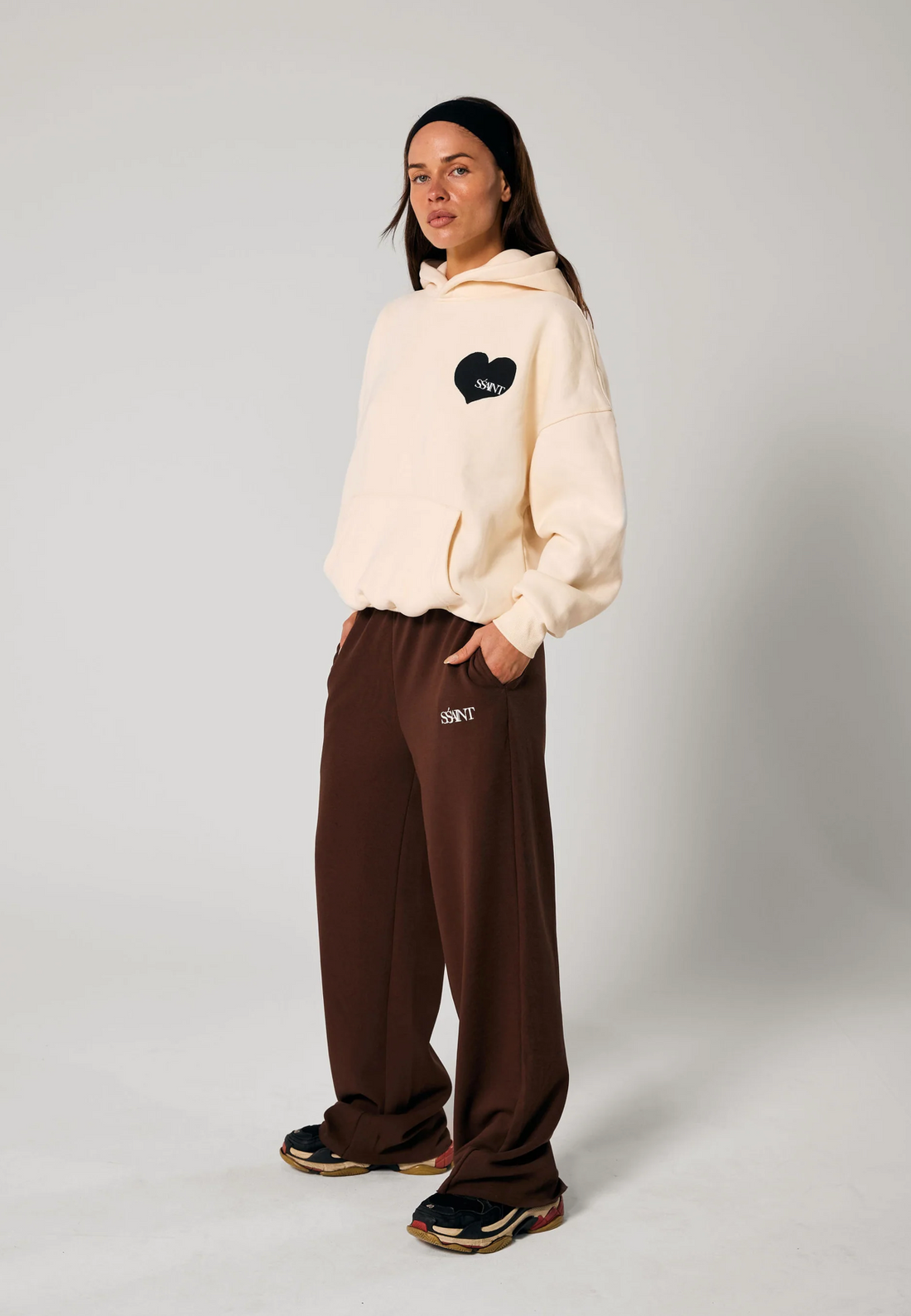 SŚAINT Butter Heart Hoodie - Butter