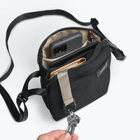 Bellroy City Pouch - Melbourne Black