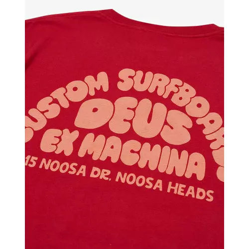 Deus Ex Machina Noosa Surf (Regular Fit) Tee - Jester Red