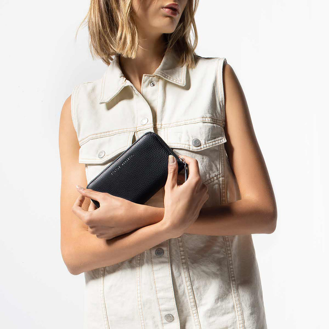 Status Anxiety Yet To Come - Black