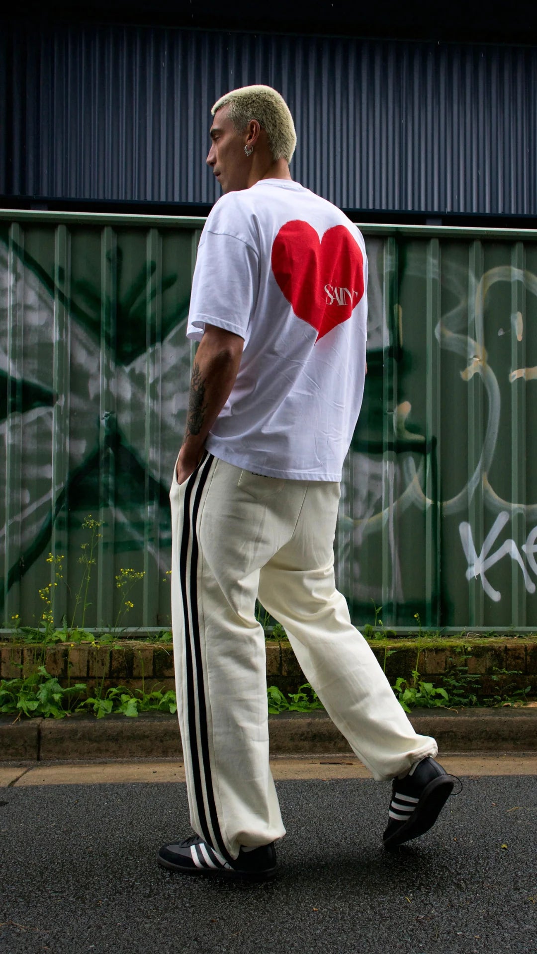 SŚAINT Heart Tee - Red Heart