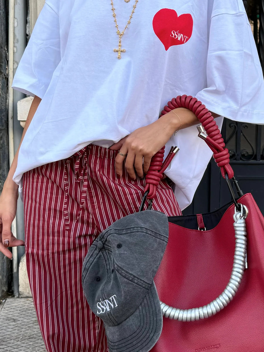 SŚAINT Heart Tee - Red Heart