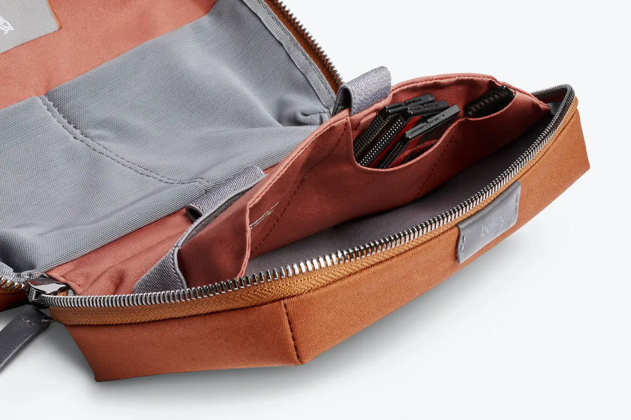 Bellroy Tech Kit - Bronze