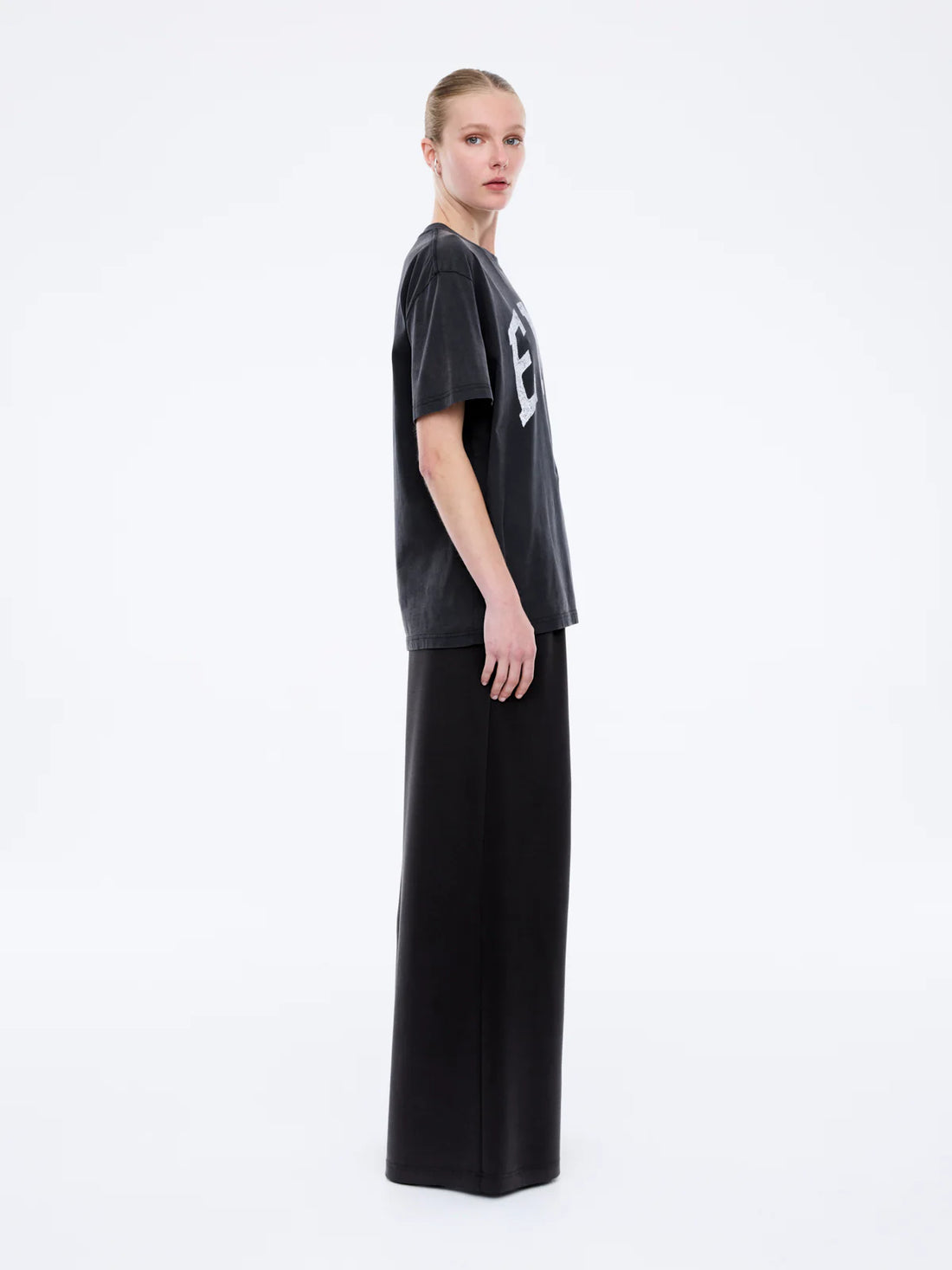 Ena Pelly Jessie Oversized Collegiate Tee - Vintage Black