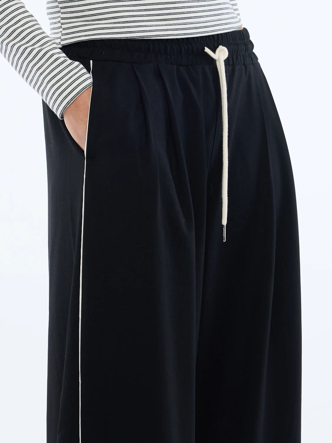 Ena Pelly Bowie Wide Leg Pant - Black