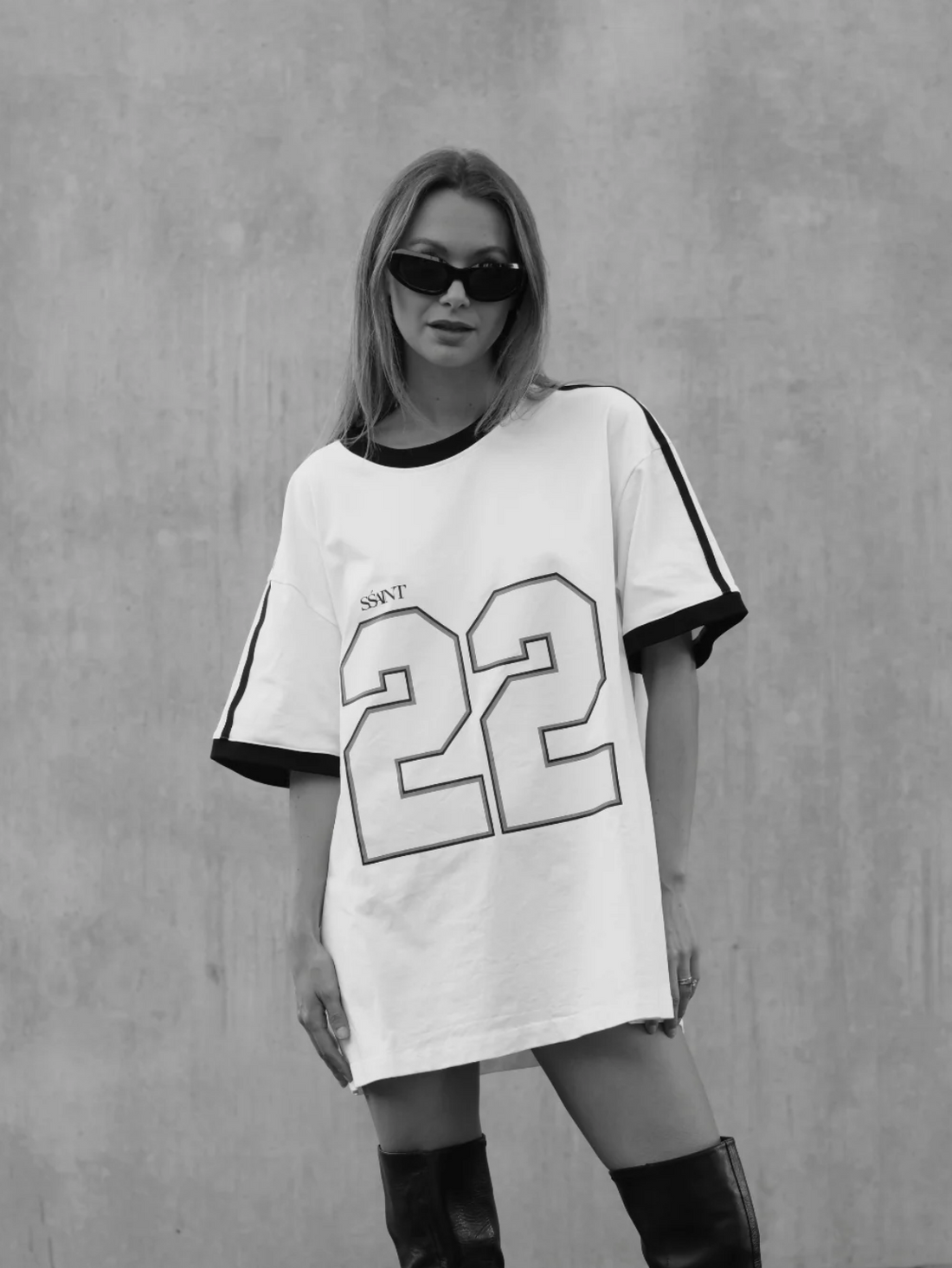SŚAINT Twenty Two Tee - White