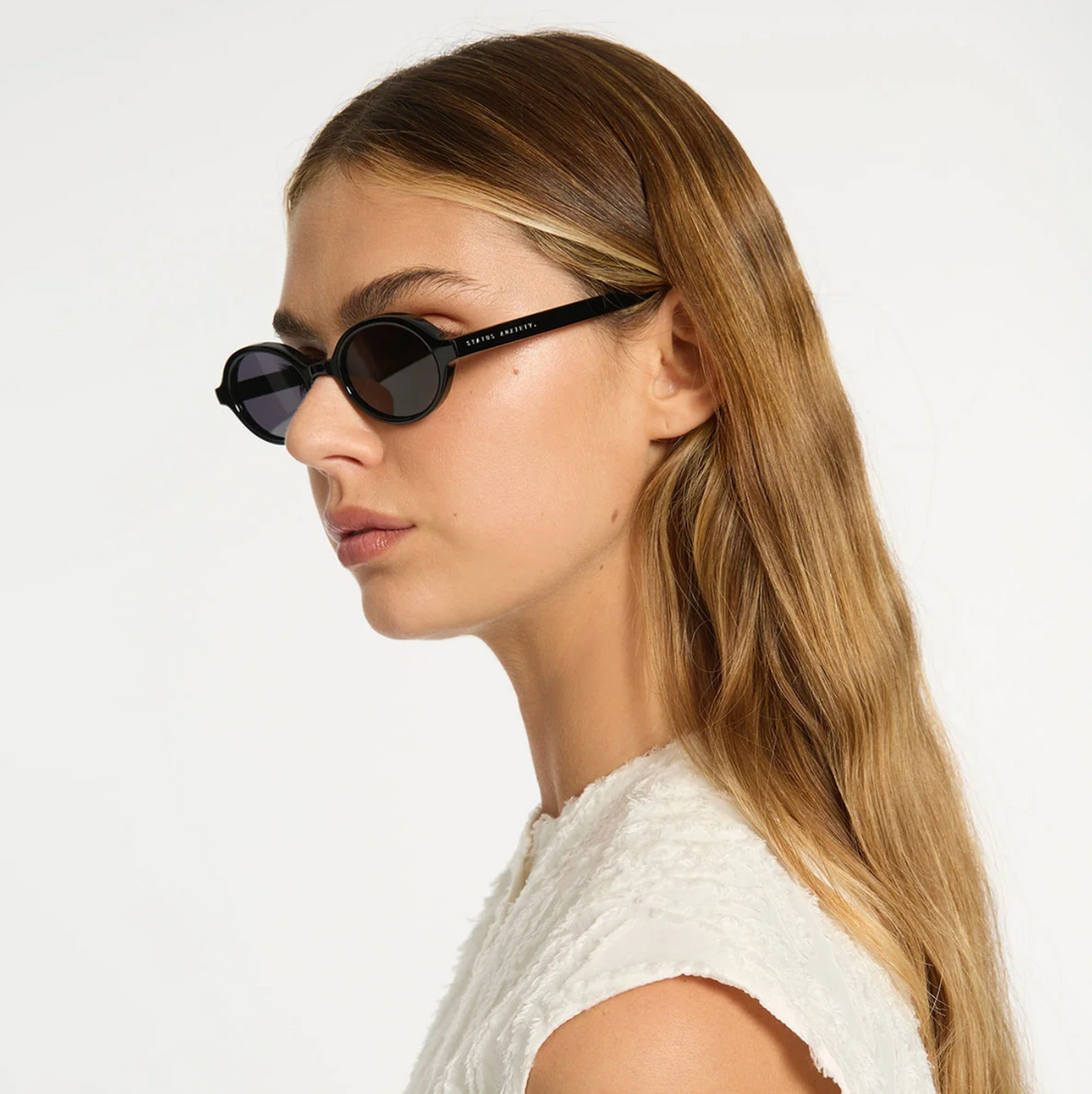 Status Anxiety Wonder Sunglasses - Black/Gold