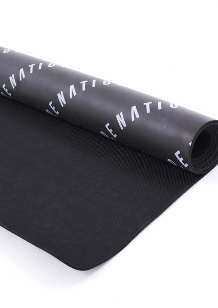 P.E Nation Transcend Yoga Mat - Black