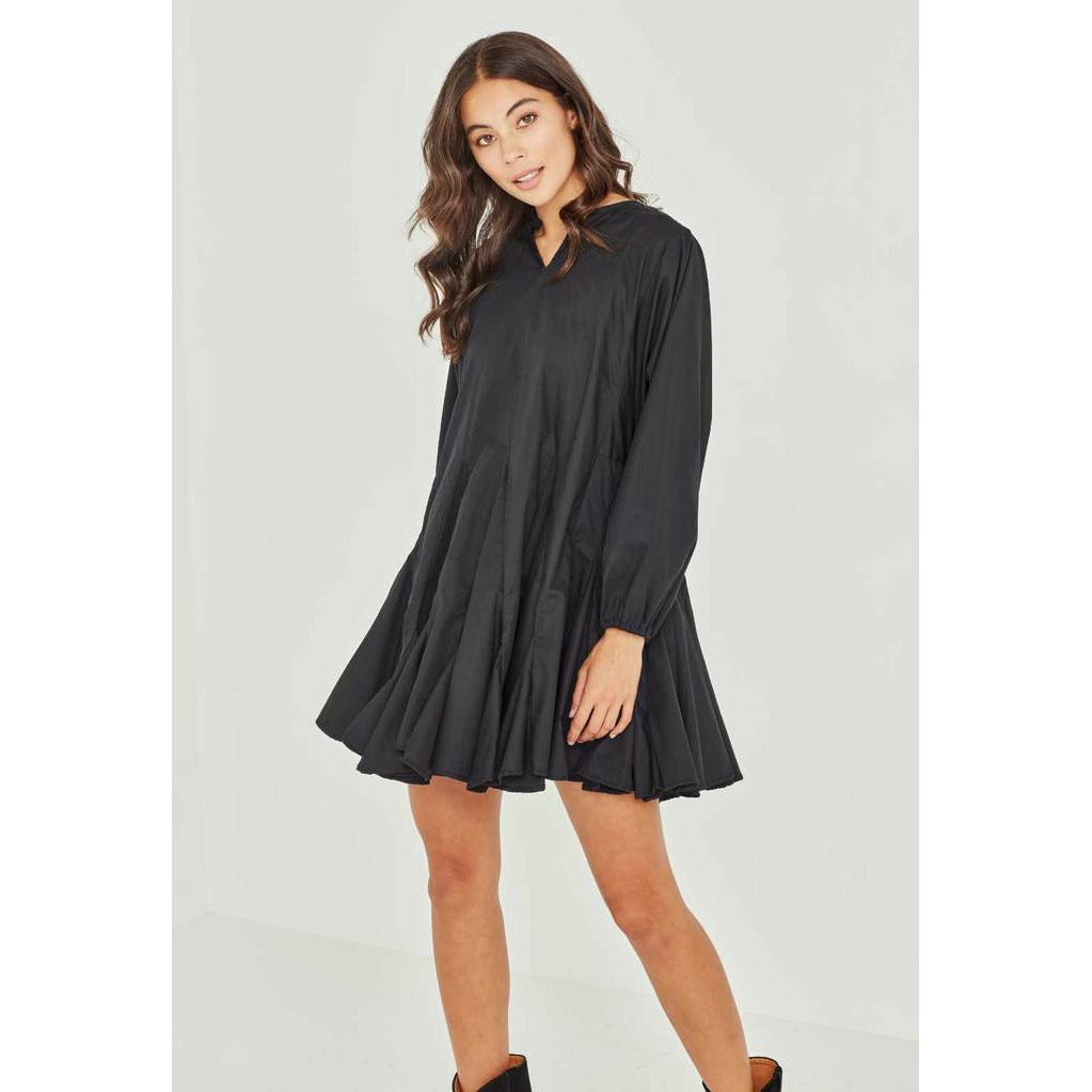 Remain Jet Set Dress - Black