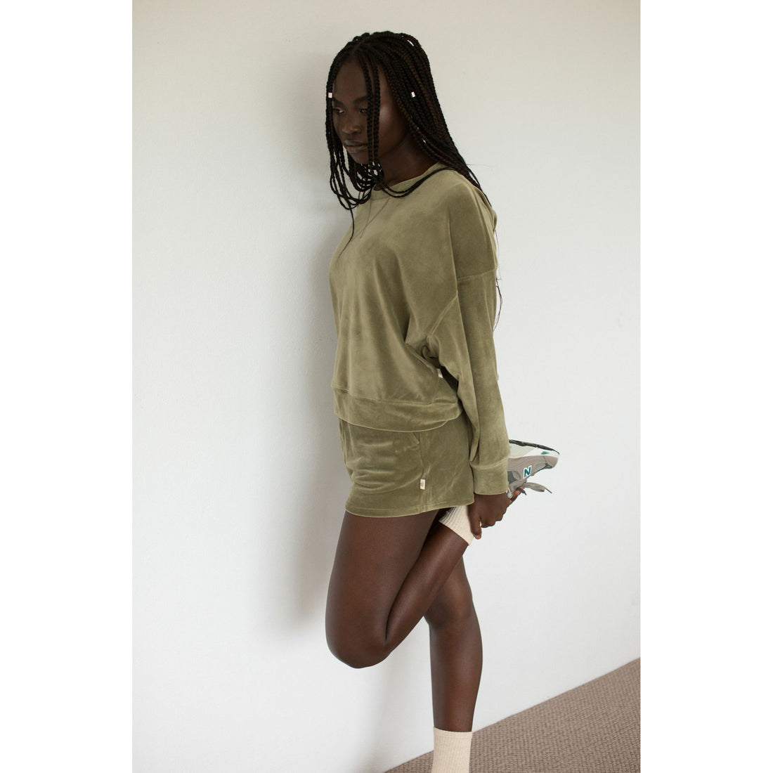 Araminta James Retro Velour Sweatshirt - Khaki