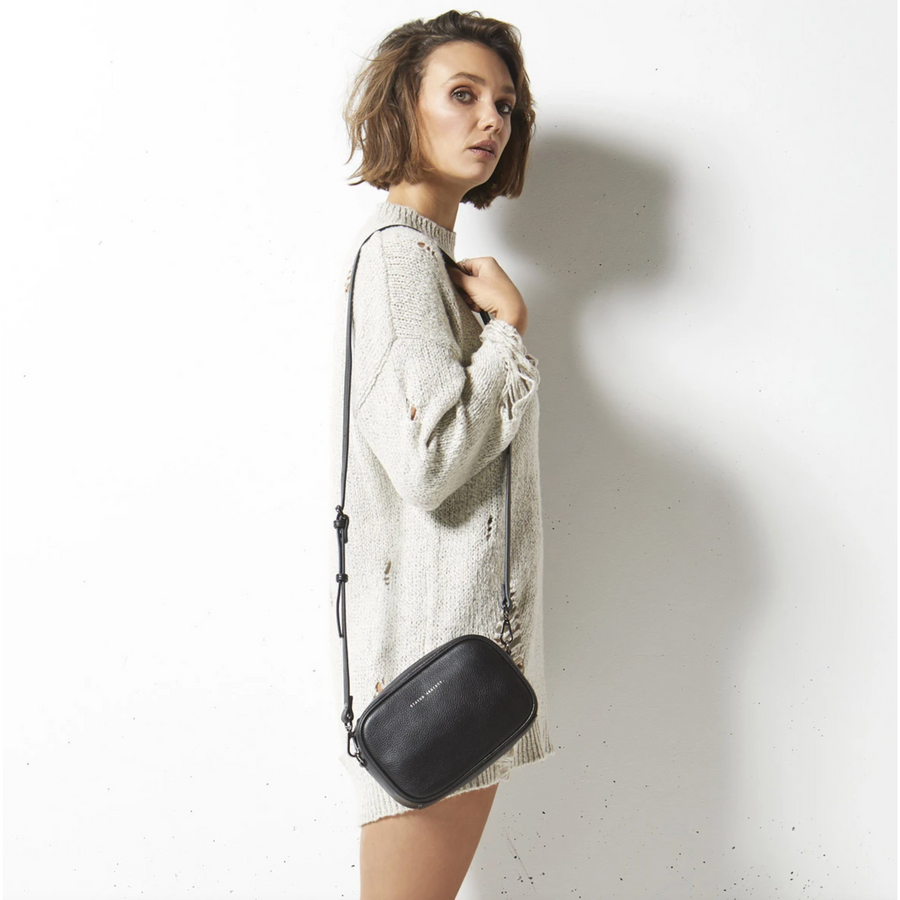 Status Anxiety Plunder Bag - Black